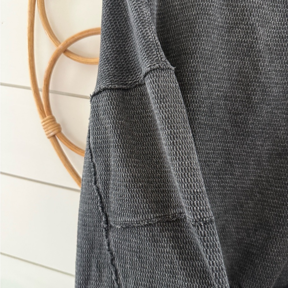 Free People cropped thermal in washed black size S - Picture 10 of 11